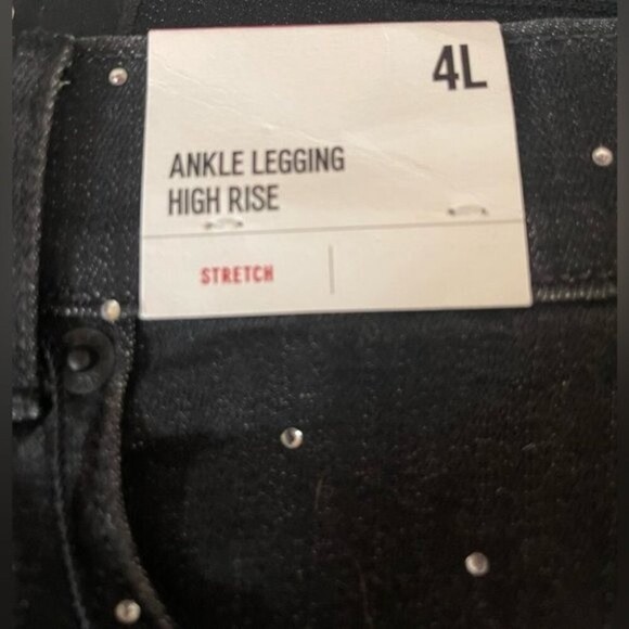 Express Rhinestone studded jean leggings NWT size 4L​​ - Picture 3 of 4